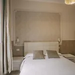 Walker Rooms